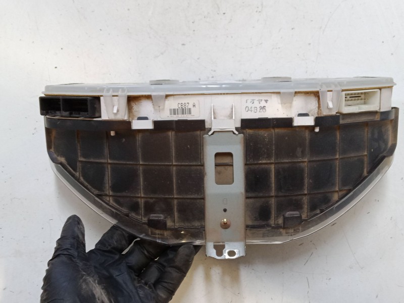 Recambio de cuadro instrumentos para mazda premacy (cp) 2.0 td referencia OEM IAM   