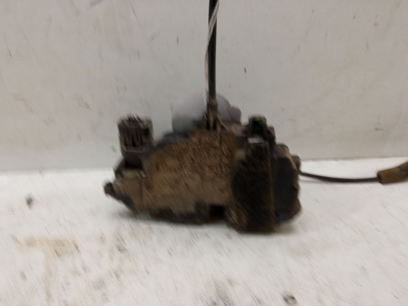 Recambio de cerradura puerta delantera derecha para renault grand scénic iii (jz0/1_) 1.4 16v (jz0f) referencia OEM IAM   