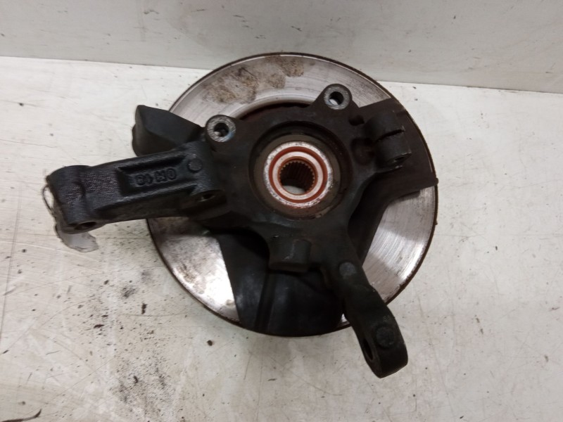 Recambio de mangueta delantera izquierda para fiat scudo autobús (220_) 2.0 jtd referencia OEM IAM   