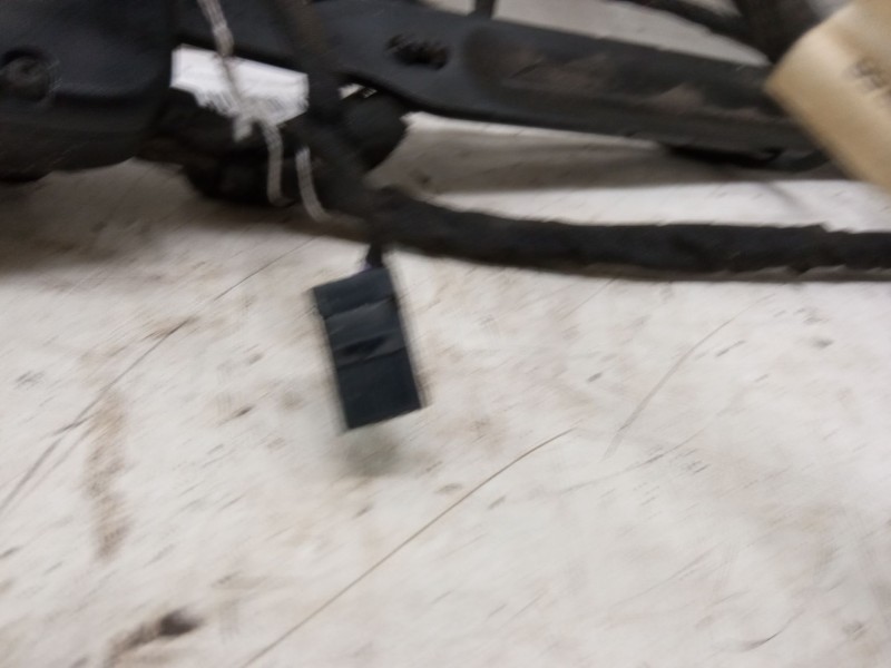 Recambio de anclaje cinturon delantero derecho para renault grand scénic iii (jz0/1_) 1.4 16v (jz0f) referencia OEM IAM   