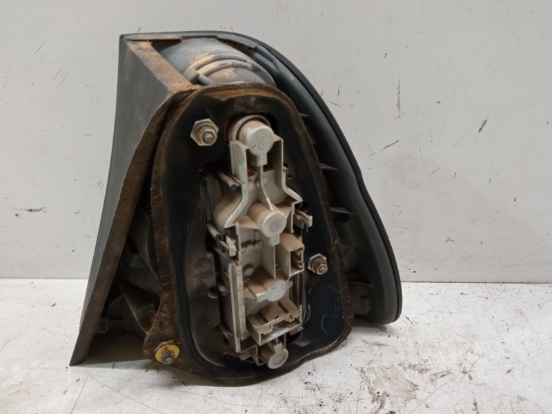 Recambio de piloto trasero izquierdo para bmw 3 compact (e46) 320 td referencia OEM IAM   