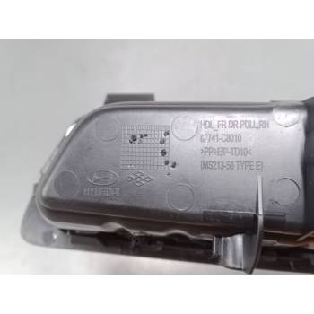 MANDO ELEVALUNAS DELANTERO DERECHO 82741C8010 