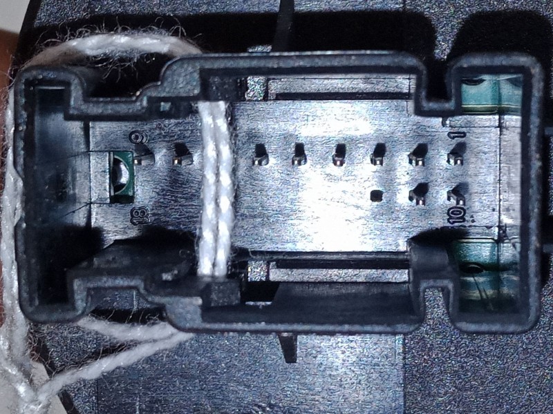 Recambio de mando elevalunas delantero izquierdo para opel corsa d (s07) 1.2 (l08, l68) referencia OEM IAM    Recambio de mando elevalunas delantero izquierdo para opel corsa d (s07) 1.2 (l08, l68) referencia OEM IAM