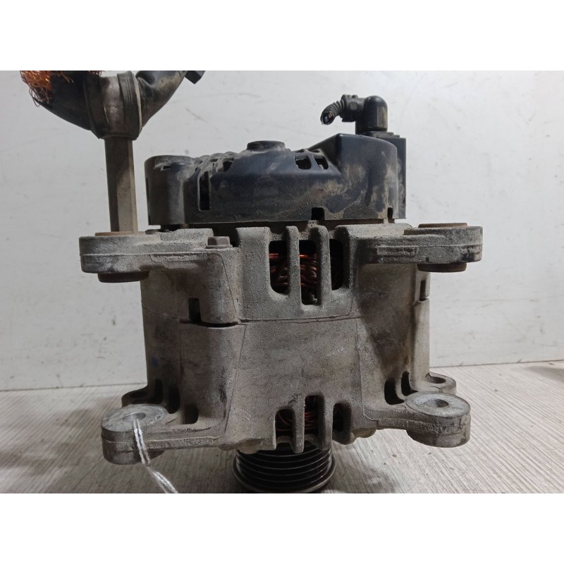 Recambio de alternador para volkswagen caddy iii furgoneta/monovolumen (2ka, 2kh, 2ca, 2ch) 1.9 tdi 4motion referencia OEM IAM   Recambio de alternador para volkswagen caddy iii furgoneta/monovolumen (2ka, 2kh, 2ca, 2ch) 1.9 tdi 4motion referencia OEM IAM