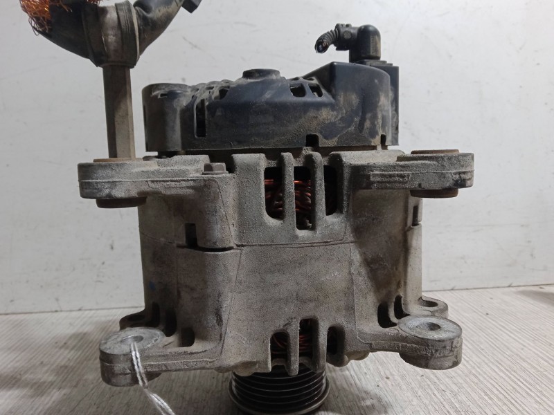 Recambio de alternador para volkswagen caddy iii furgoneta/monovolumen (2ka, 2kh, 2ca, 2ch) 1.9 tdi 4motion referencia OEM IAM  