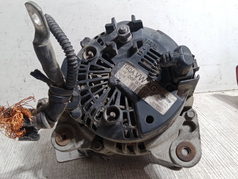 Recambio de alternador para volkswagen caddy iii furgoneta/monovolumen (2ka, 2kh, 2ca, 2ch) 1.9 tdi 4motion referencia OEM IAM  