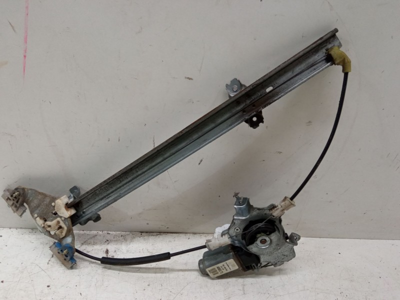 Recambio de elevalunas electrico delantero izquierdo para nissan almera ii hatchback (n16) 2.2 di referencia OEM IAM   