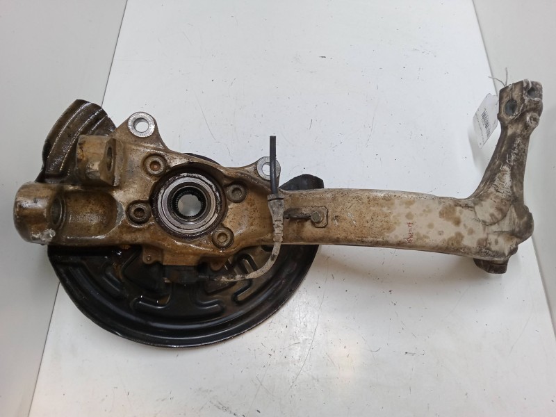 Recambio de mangueta delantera izquierda para audi a6 c5 avant (4b5) 2.5 tdi referencia OEM IAM   