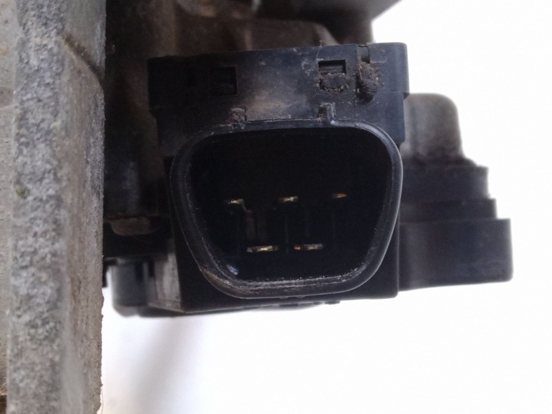 Recambio de motor limpia delantero para mazda premacy (cp) 2.0 td referencia OEM IAM   