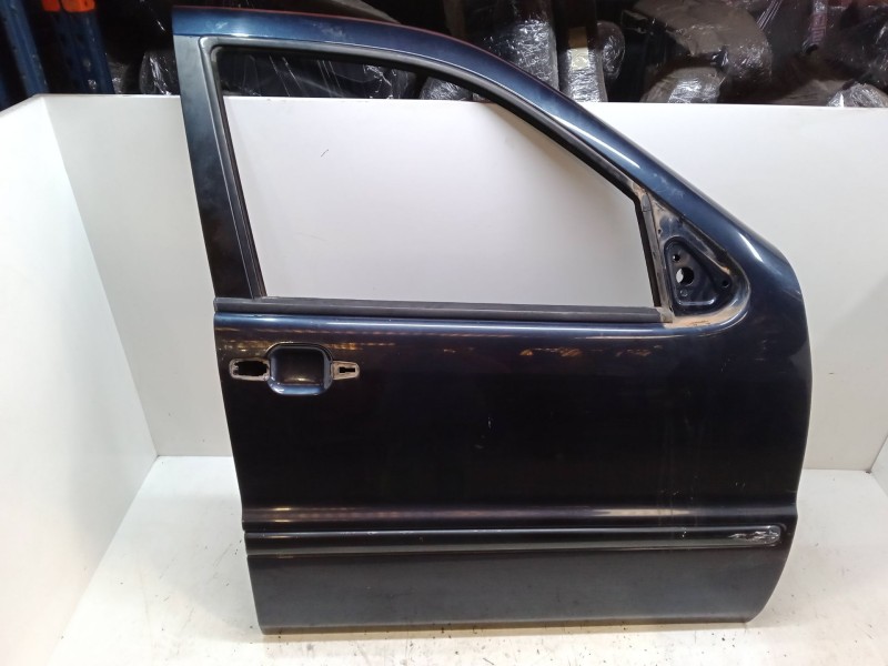 Recambio de puerta delantera derecha para mercedes-benz clase m (w163) ml 400 cdi (163.128) referencia OEM IAM   