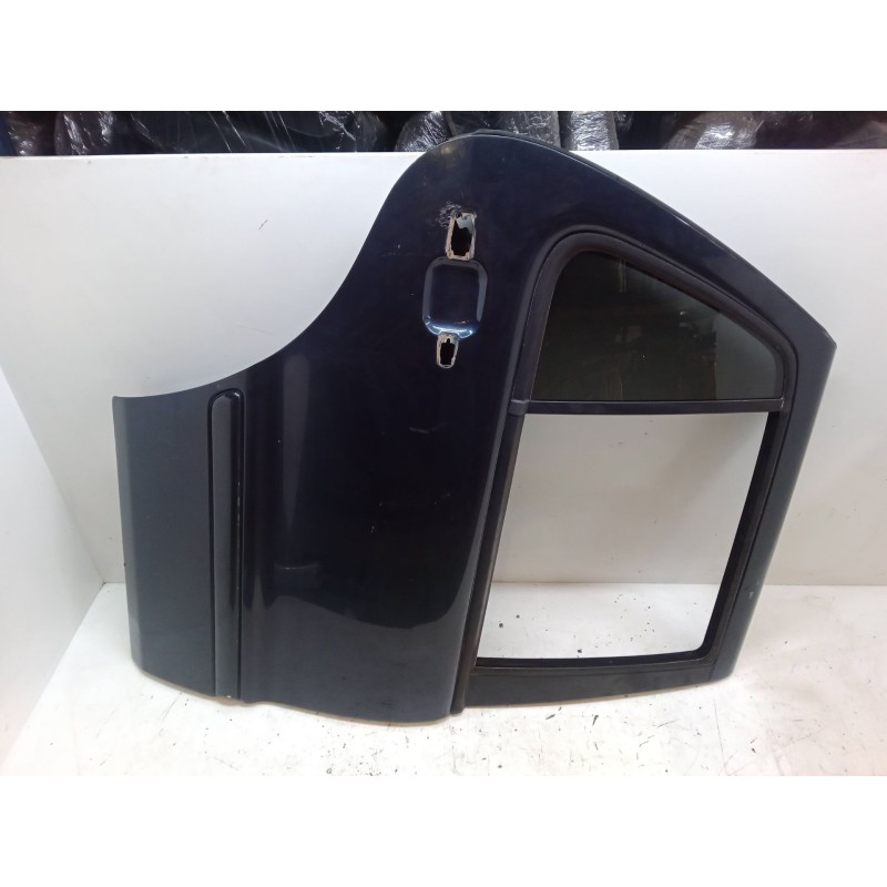 Recambio de puerta trasera derecha para mercedes-benz clase m (w163) ml 400 cdi (163.128) referencia OEM IAM   