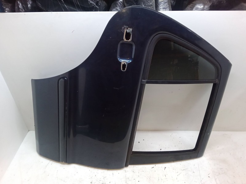 Recambio de puerta trasera derecha para mercedes-benz clase m (w163) ml 400 cdi (163.128) referencia OEM IAM   