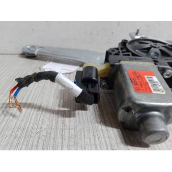 ELEVALUNAS ELECTRICO TRASERO DERECHO 83460G6000 