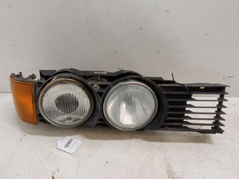 Recambio de faro izquierdo para bmw 730 i referencia OEM IAM   