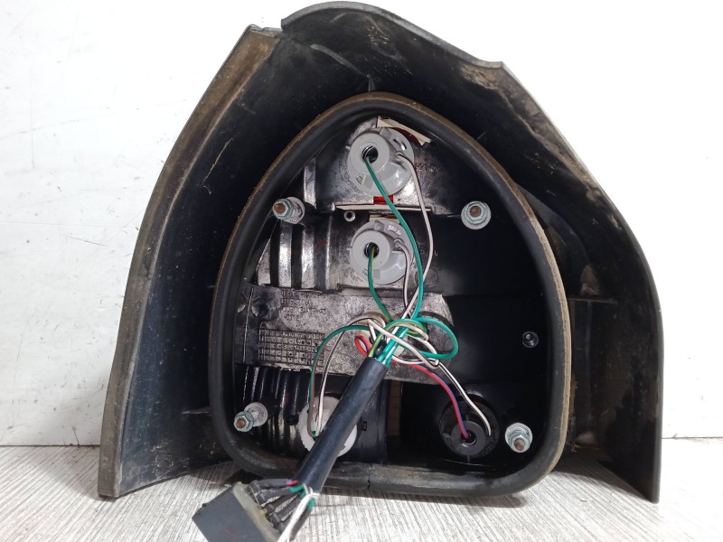 Recambio de piloto trasero derecho para audi a3 (8l1) 1.8 t referencia OEM IAM   