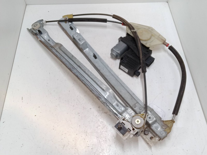 Recambio de elevalunas electrico delantero derecho para citroën c4 ii (nc_) 1.6 hdi 90 referencia OEM IAM   