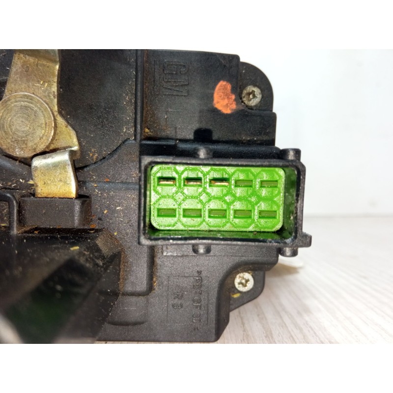 Recambio de cerradura puerta delantera derecha para opel vectra b (j96) 1.8 i 16v (f19) referencia OEM IAM 90507060  