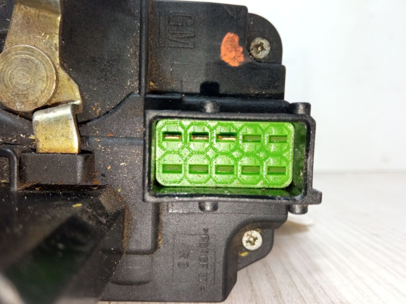 Recambio de cerradura puerta delantera derecha para opel vectra b (j96) 1.8 i 16v (f19) referencia OEM IAM 90507060  