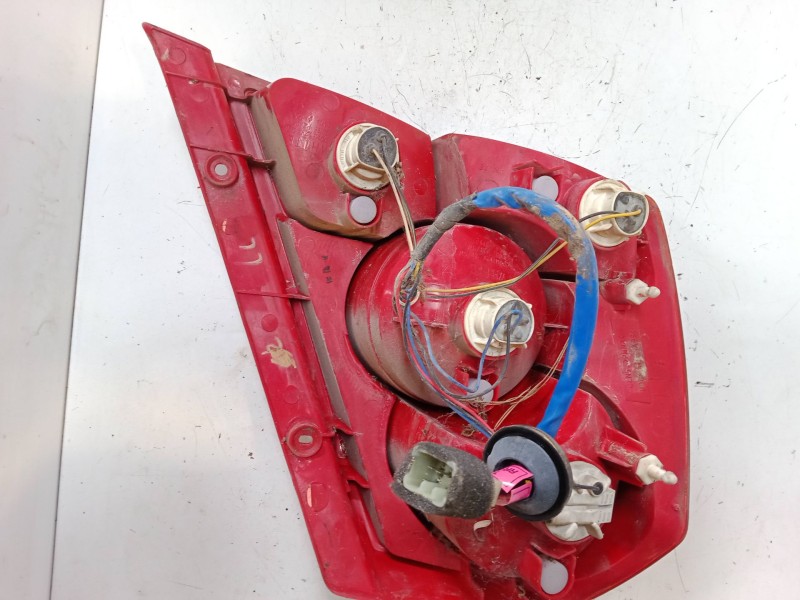 Recambio de piloto trasero derecho para chevrolet aveo / kalos hatchback (t200) 1.4 referencia OEM IAM   