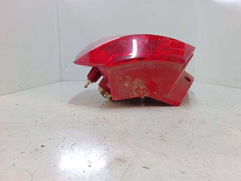 Recambio de piloto trasero derecho para chevrolet aveo / kalos hatchback (t200) 1.4 referencia OEM IAM   