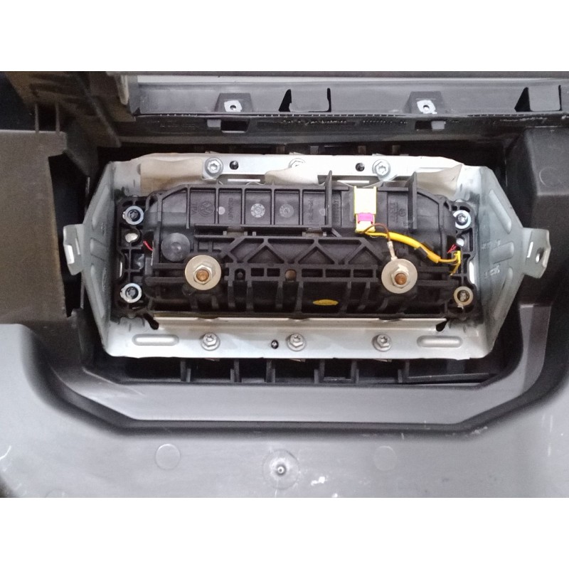 Recambio de salpicadero para volkswagen caddy iii furgoneta/monovolumen (2ka, 2kh, 2ca, 2ch) 1.9 tdi 4motion referencia OEM IAM 