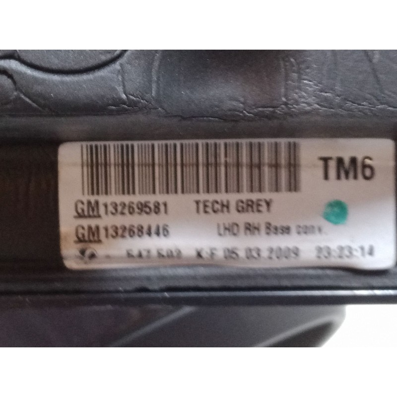 Recambio de retrovisor electrico derecho para opel insignia a sports tourer (g09) 2.0 cdti (35) referencia OEM IAM 13269581  132