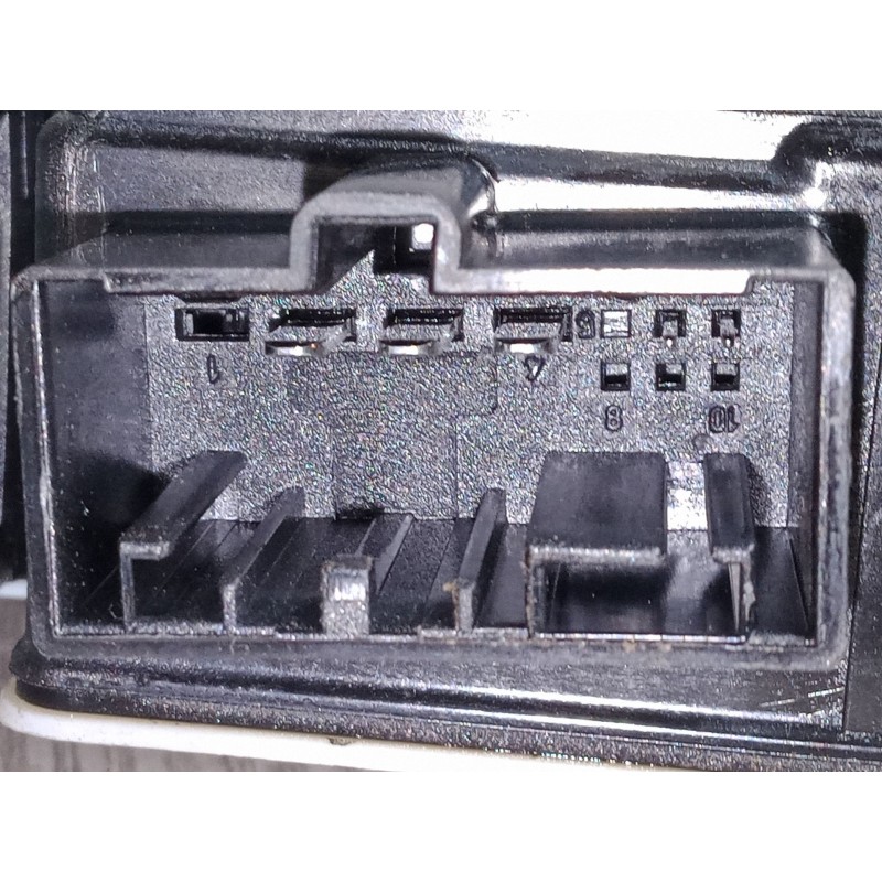 Recambio de motor elevaluna trasero izquierdo para seat ibiza v (kj1, kjg) 1.0 tsi referencia OEM IAM 0130822695  