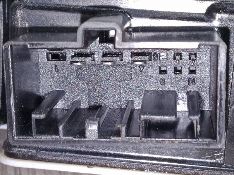 Recambio de motor elevaluna trasero izquierdo para seat ibiza v (kj1, kjg) 1.0 tsi referencia OEM IAM 0130822695  
