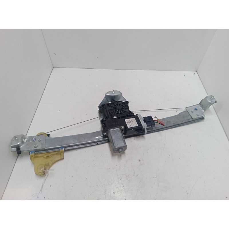 Recambio de elevalunas electrico delantero izquierdo para renault captur i (j5_, h5_) 1.2 tce 120 referencia OEM IAM   