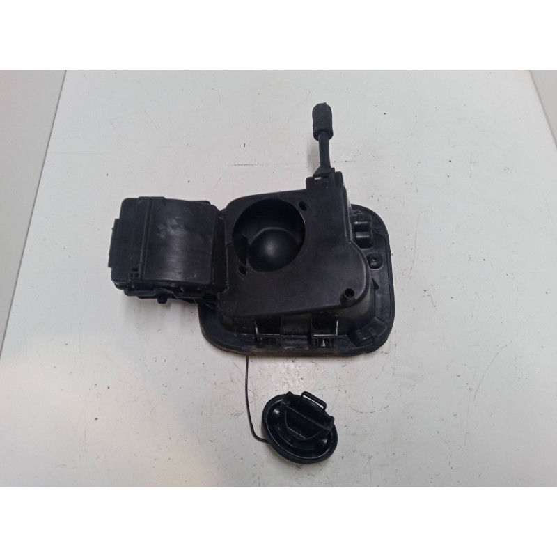 Recambio de tapa exterior combustible para renault captur i (j5_, h5_) 1.2 tce 120 referencia OEM IAM   