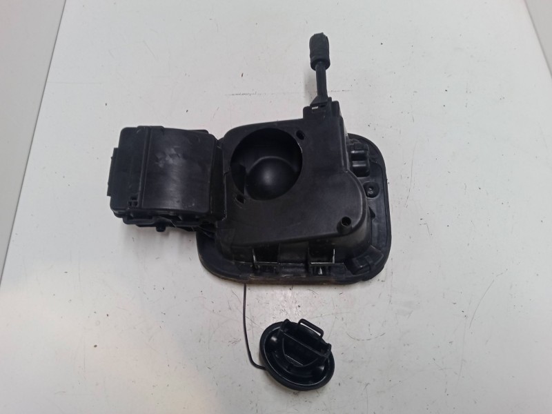 Recambio de tapa exterior combustible para renault captur i (j5_, h5_) 1.2 tce 120 referencia OEM IAM   