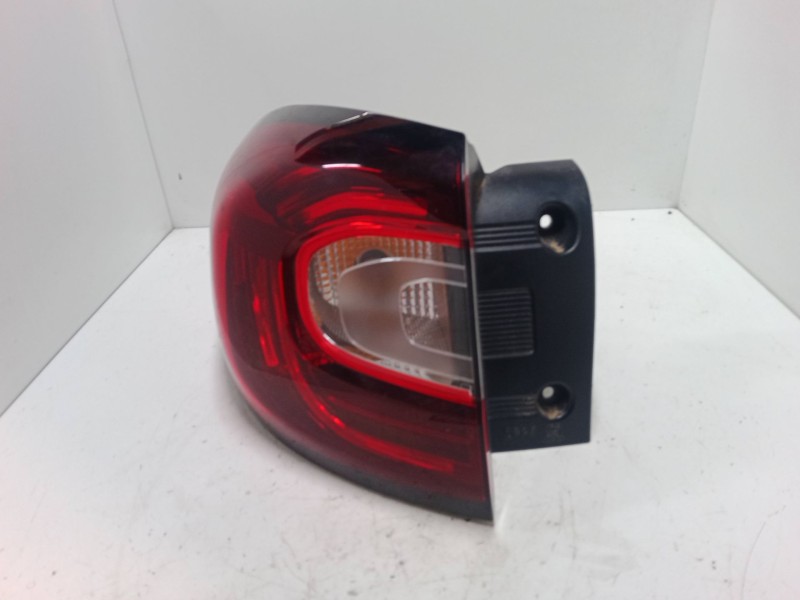 Recambio de piloto trasero izquierdo para renault captur i (j5_, h5_) 1.2 tce 120 referencia OEM IAM   