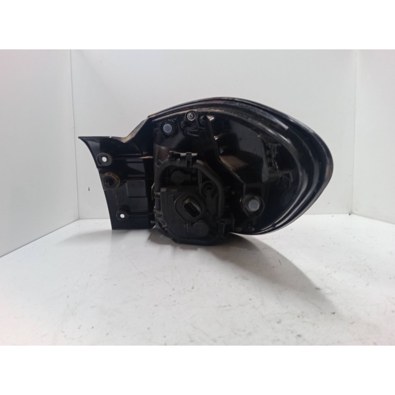 Recambio de piloto trasero izquierdo para renault captur i (j5_, h5_) 1.2 tce 120 referencia OEM IAM   