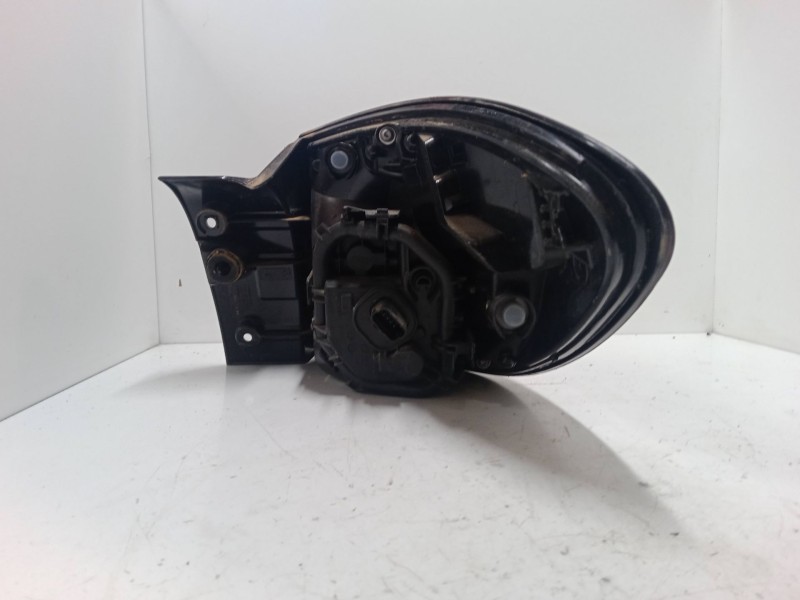 Recambio de piloto trasero izquierdo para renault captur i (j5_, h5_) 1.2 tce 120 referencia OEM IAM   