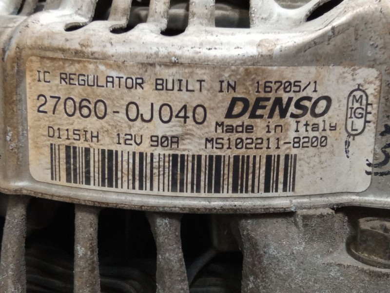 Recambio de alternador para toyota yaris (_p1_) 1.3 (scp12_, scp13_) referencia OEM IAM 270600J040  