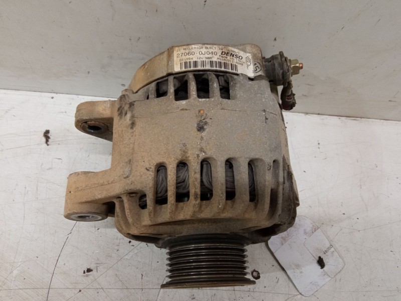 Recambio de alternador para toyota yaris (_p1_) 1.3 (scp12_, scp13_) referencia OEM IAM 270600J040  