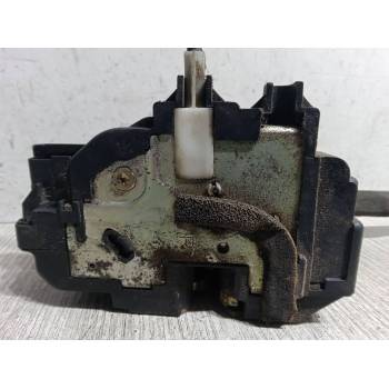 CERRADURA PUERTA DELANTERA DERECHA 