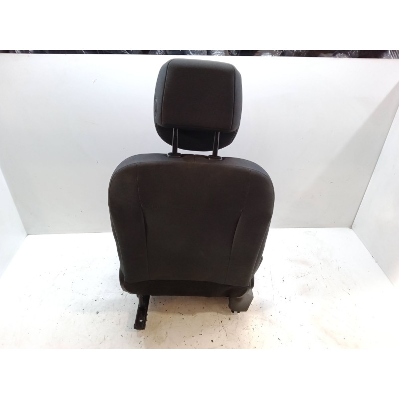 Recambio de asiento delantero derecho para renault megane iii hatchback (bz0/1_, b3_) 1.2 tce (bz2b, bz11) referencia OEM IAM   
