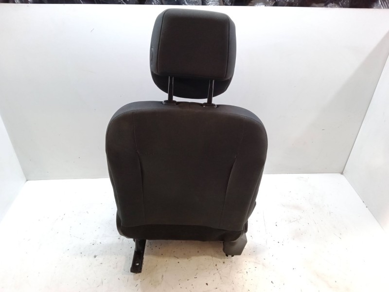 Recambio de asiento delantero derecho para renault megane iii hatchback (bz0/1_, b3_) 1.2 tce (bz2b, bz11) referencia OEM IAM   