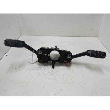 MANDO LUCES 2Q0953507 