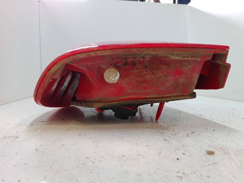 Recambio de piloto trasero izquierdo para volkswagen polo (6n2) 1.4 referencia OEM IAM   