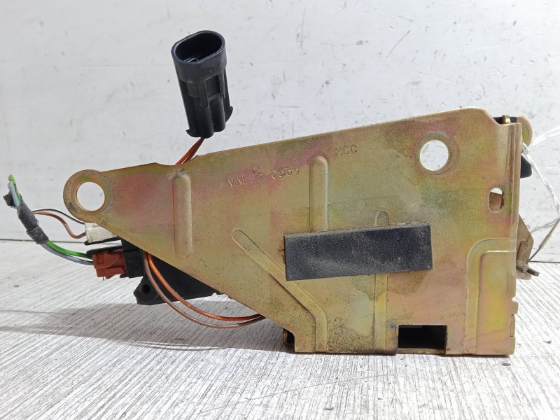 Recambio de cerradura puerta delantera izquierda para smart city-coupe (450) 0.7 (450.330) referencia OEM IAM   