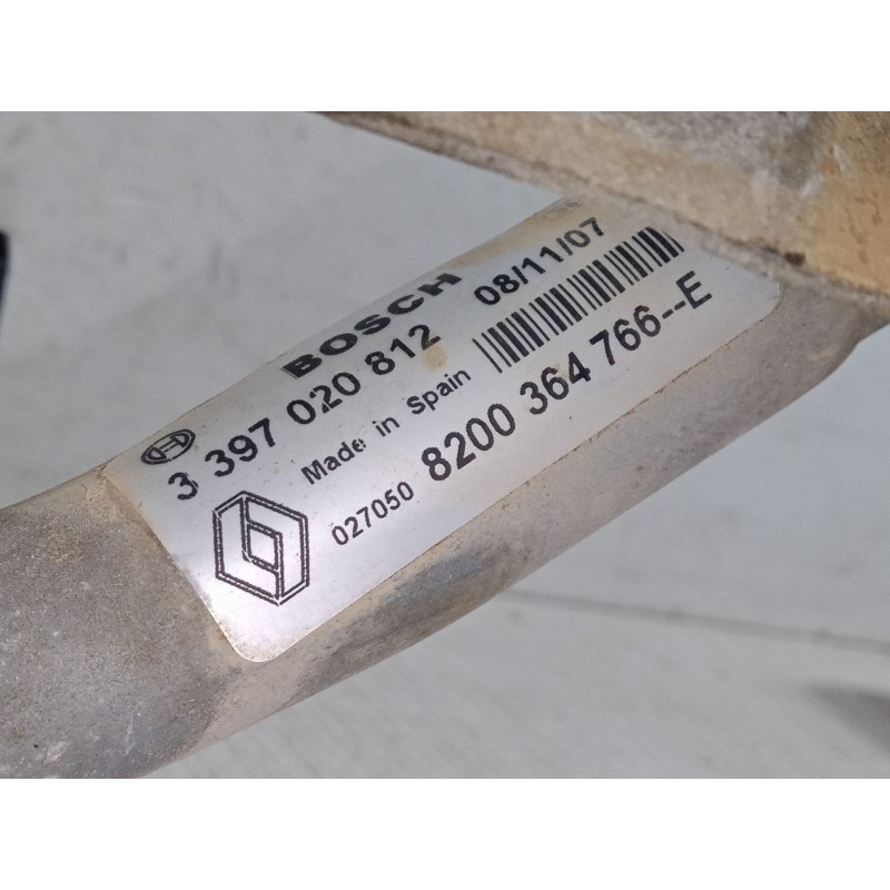 Recambio de motor limpia delantero para renault twingo ii (cn0_) 1.2 16v (cn0k, cn0v) referencia OEM IAM   