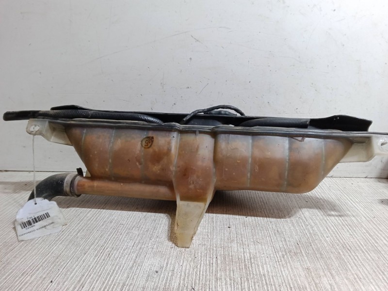 Recambio de deposito expansion para bmw 730 i referencia OEM IAM   