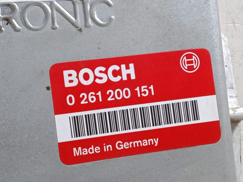 Recambio de centralita motor uce para bmw 730 i referencia OEM IAM 0261200151  