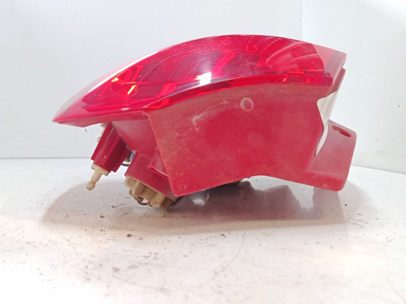 Recambio de piloto trasero derecho para chevrolet aveo / kalos hatchback (t200) 1.2 referencia OEM IAM   