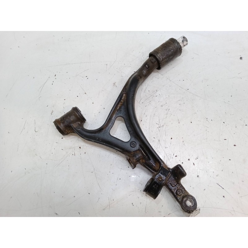 Recambio de brazo suspension inferior delantero izquierdo para mercedes-benz clase m (w163) ml 400 cdi (163.128) referencia OEM 