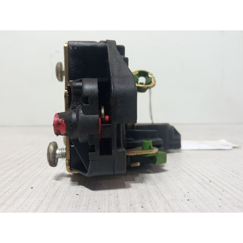 Recambio de cerradura puerta trasera derecha para opel vectra b (j96) 1.8 i 16v (f19) referencia OEM IAM 90503996  