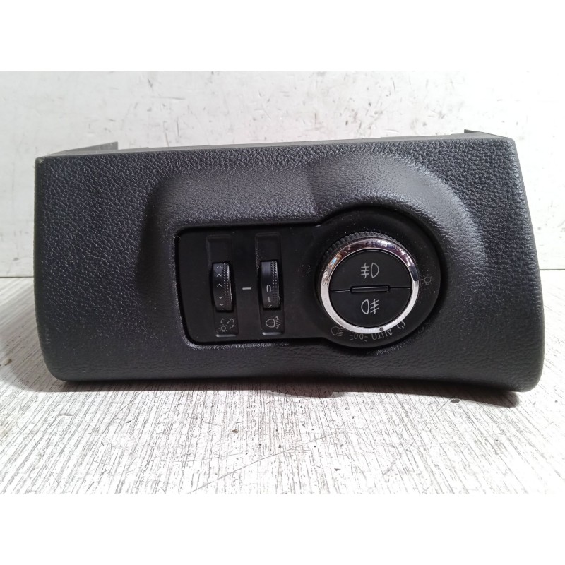 Recambio de conmutador de luces para opel astra j (p10) 1.7 cdti (68) referencia OEM IAM 13268702  