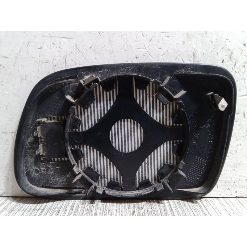 Recambio de cristal retrovisor derecho para peugeot 407 (6d_) 1.6 hdi 110 (6d9hzc, 6d9hyc) referencia OEM IAM   